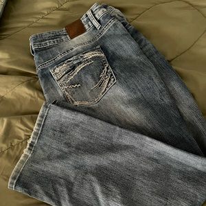 Maurice’s boot cut women’s jeans. Regular length.